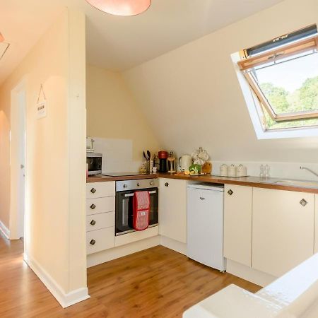 Waters Edge Apartment Ystradgynlais Esterno foto